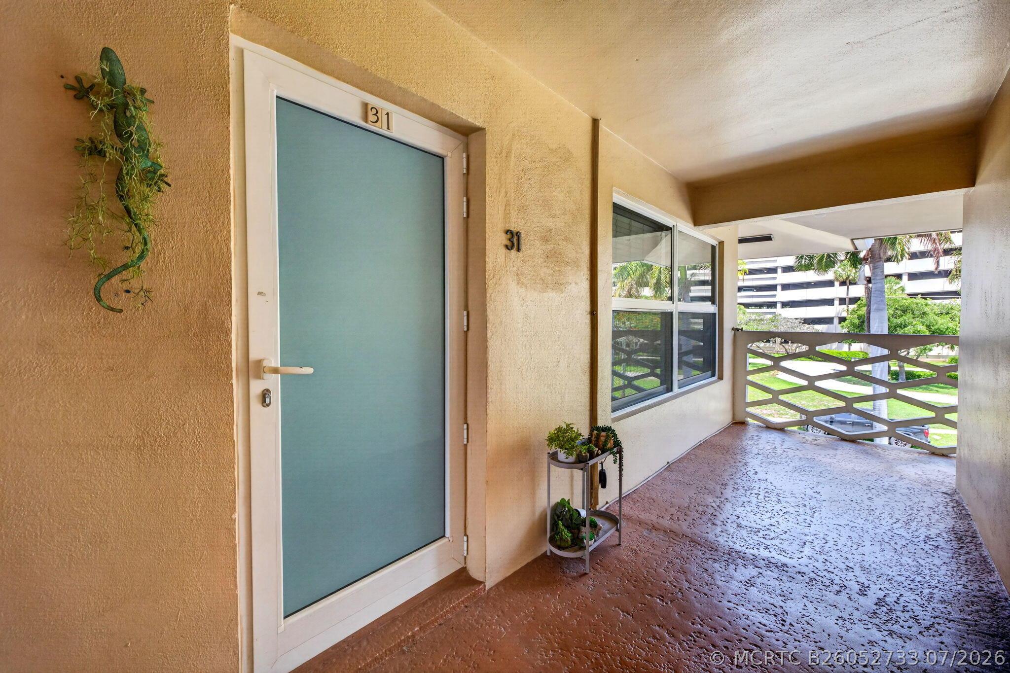 4836 NE 23rd Ave #31 main architectural view