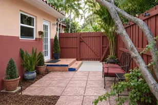 1136 NE 17th Way, Fort Lauderdale, FL 33304 - Photo 17