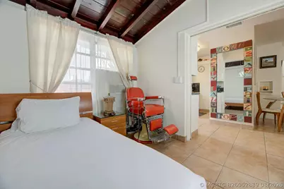1136 NE 17th Way #1-2, Fort Lauderdale, FL 33304 - Photo 21