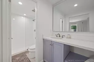11355 Pond View Dr, Wellington, FL 33414 - Photo 19