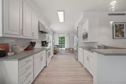 11355 Pond View Drive #D104, Wellington, FL 33414 - Photo 11