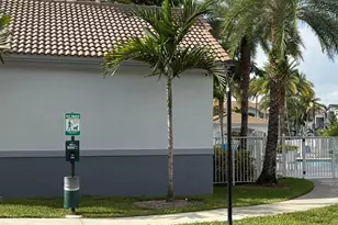 2640 S University Dr S, Davie, FL 33328 - Photo 29