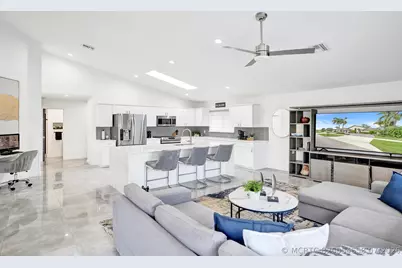 10875 Boca Woods Lane, Boca Raton, FL 33428 - Photo 25
