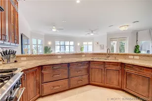 1320 S Lakeside Dr, Lake Worth Beach, FL 33460 - Photo 11