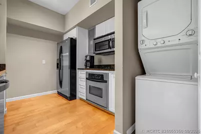 235 NE 1st Street #404, Delray Beach, FL 33444 - Photo 3