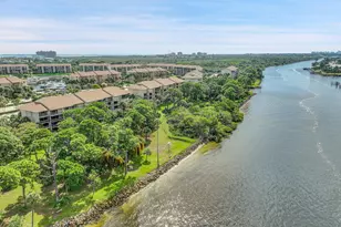 2001 Marina Isle Way, Jupiter, FL 33477 - Photo 39