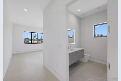 2612 NE 4th Street, Pompano Beach, FL 33062 - Photo 47