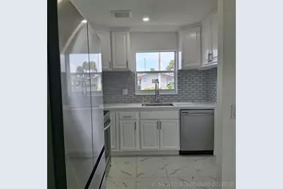 2739 Emory Drive W #J, West Palm Beach, FL 33415 - Photo 7