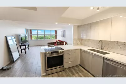 16300 Golf Club Road #613, Weston, FL 33326 - Photo 5