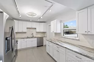 1 SE Turtle Creek Dr, Jupiter, FL 33469 - Photo 3