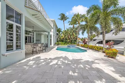 2409 NE 27th Street, Lighthouse Point, FL 33064 - Photo 19