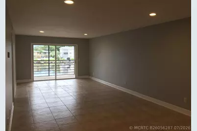 309 Lake Circle #202, North Palm Beach, FL 33408 - Photo 3