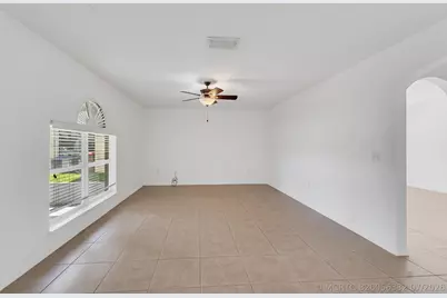 2538 12th Square SW, Vero Beach, FL 32968 - Photo 5