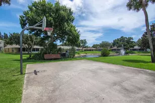 2538 12th Square SW, Vero Beach, FL 32968 - Photo 33