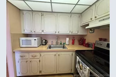 39 Dorchester B #39, West Palm Beach, FL 33417 - Photo 13