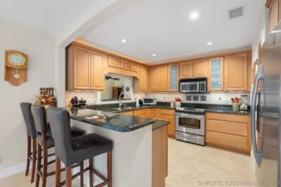10520 NW 43rd Court, Coral Springs, FL 33065 - Photo 5