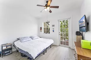 4414 Morgan Ln, Davie, FL 33328 - Photo 17