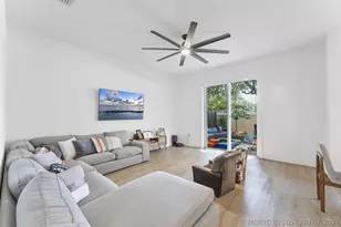 4414 Morgan Ln, Davie, FL 33328 - Photo 3