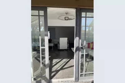 10 Columbia Court, Deerfield Beach, FL 33442 - Photo 23