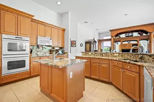 11727 Paradise Cove Ln, Wellington, FL 33449 - Photo 11