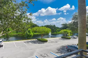 4907 Midtown Ln, Palm Beach Gardens, FL 33418 - Photo 17
