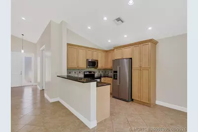 1975 Grey Falcon Circle SW, Vero Beach, FL 32962 - Photo 5