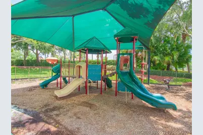 1975 Grey Falcon Circle SW, Vero Beach, FL 32962 - Photo 37