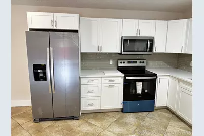 4326 Woodstock Drive #C, West Palm Beach, FL 33409 - Photo 3