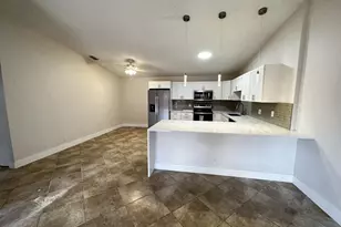 4326 Woodstock Dr, West Palm Beach, FL 33409 - Photo 5