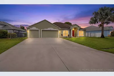 558 SW South Quick Circle, Port Saint Lucie, FL 34953 - Photo 1