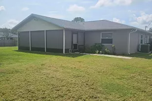 301 SW Violet Ave, Port Saint Lucie, FL 34983 - Photo 25