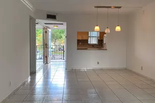 9355 SW 8th St, Boca Raton, FL 33428 - Photo 7
