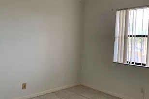 9355 SW 8th St, Boca Raton, FL 33428 - Photo 23