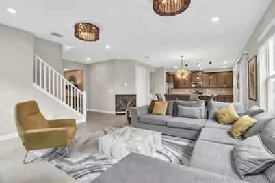 1304 Whitcombe Drive, Royal Palm Beach, FL 33411 - Photo 7
