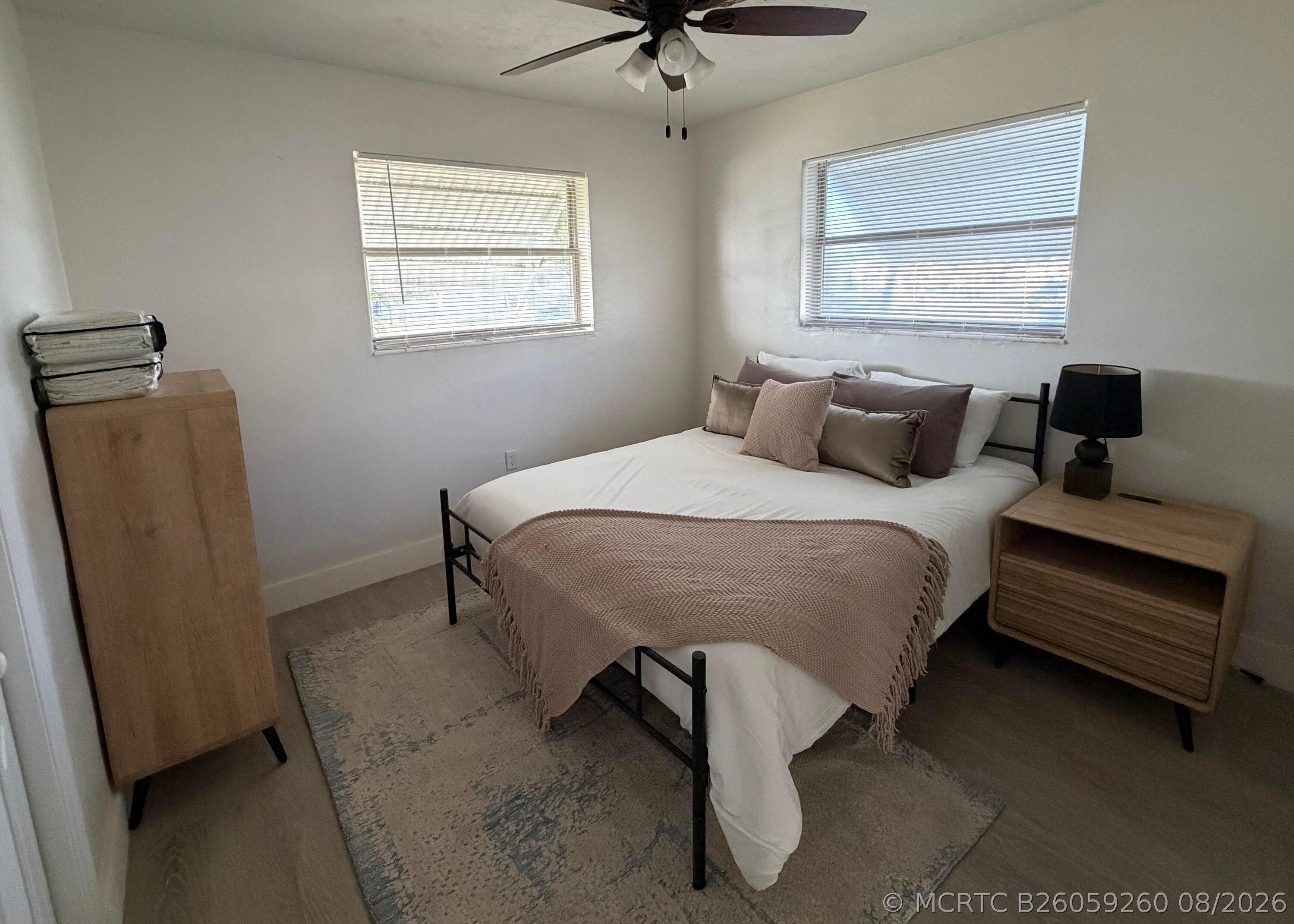 6201 SW 19th St main architectural view