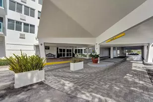 3233 NE 34th St, Fort Lauderdale, FL 33308 - Photo 1