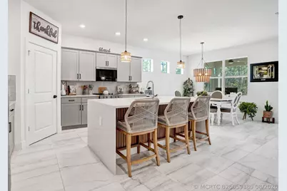 6651 SE Park Trace Drive, Stuart, FL 34997 - Photo 5
