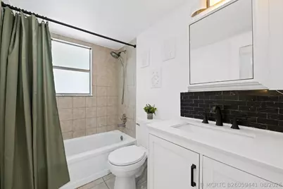 600 SE 2nd Avenue #K22, Deerfield Beach, FL 33441 - Photo 13