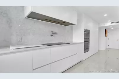 901 E Camino Real #2A, Boca Raton, FL 33432 - Photo 15