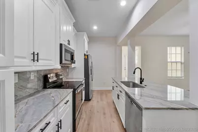 8332 NW 7th Court, Boca Raton, FL 33487 - Photo 15