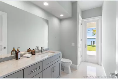 526 Point Lane, Vero Beach, FL 32963 - Photo 27