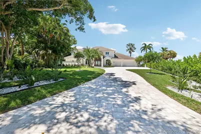 526 Point Lane, Vero Beach, FL 32963 - Photo 3
