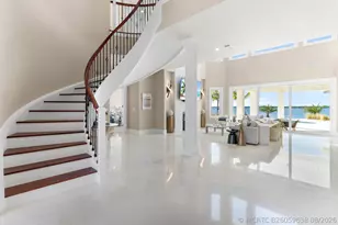 526 Point Ln, Vero Beach, FL 32963 - Photo 9