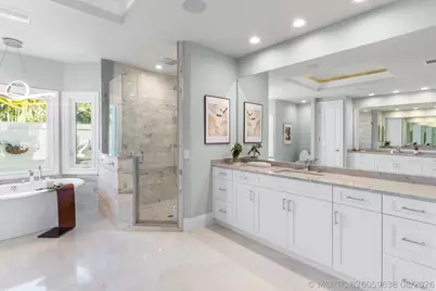 526 Point Lane, Vero Beach, FL 32963 - Photo 37