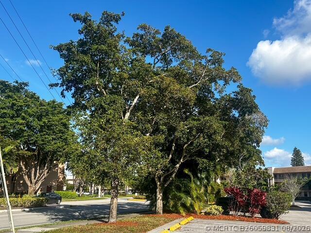 10332 Sunrise Lakes Blvd #111 - 10332 Sunrise Lakes Blvd #111, Sunrise, FL 33322 Luxury Property | Jose Angel Pina
