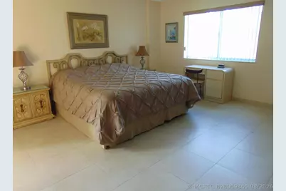 6698 10th Avenue N #301, Lake Worth, FL 33467 - Photo 9