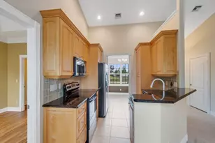 8978 100th Ct, Vero Beach, FL 32967 - Photo 11