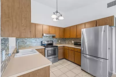 11989 Persimmon Boulevard, West Palm Beach, FL 33411 - Photo 13