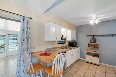 7590 58th Court, Vero Beach, FL 32967 - Photo 7