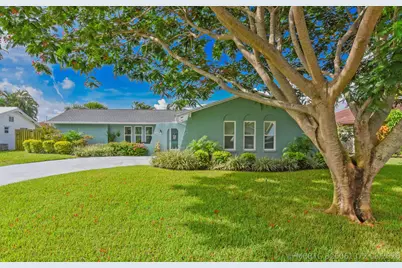 4368 Hawthorn Avenue, Palm Beach Gardens, FL 33410 - Photo 1